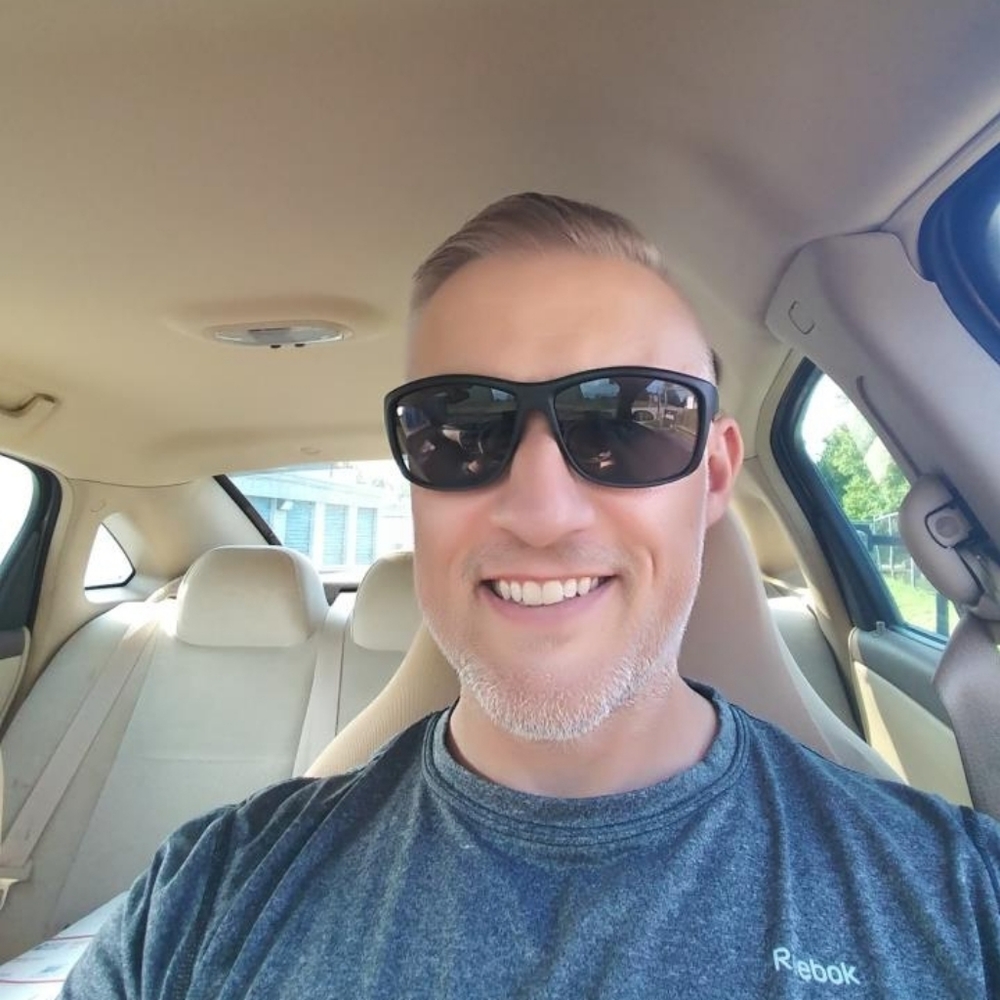 Meet your Posher, Jay